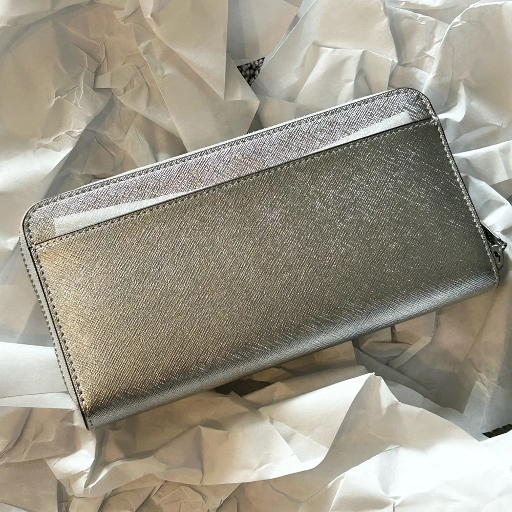 Kate Spade ♠️ Kenzie Boxed Metallic Large Continental Wallet in Lunar Light - Picture 2 of 11